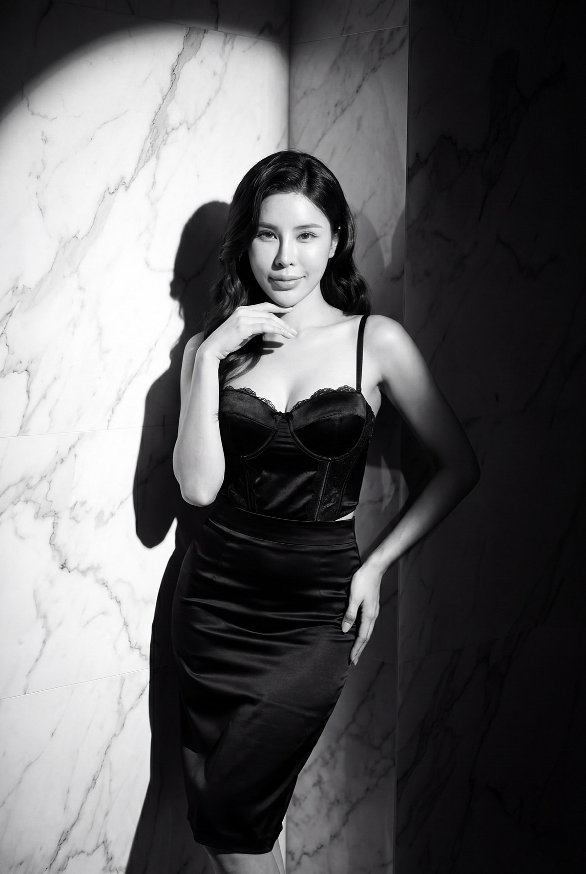 Vol 02 · Editorial Noir