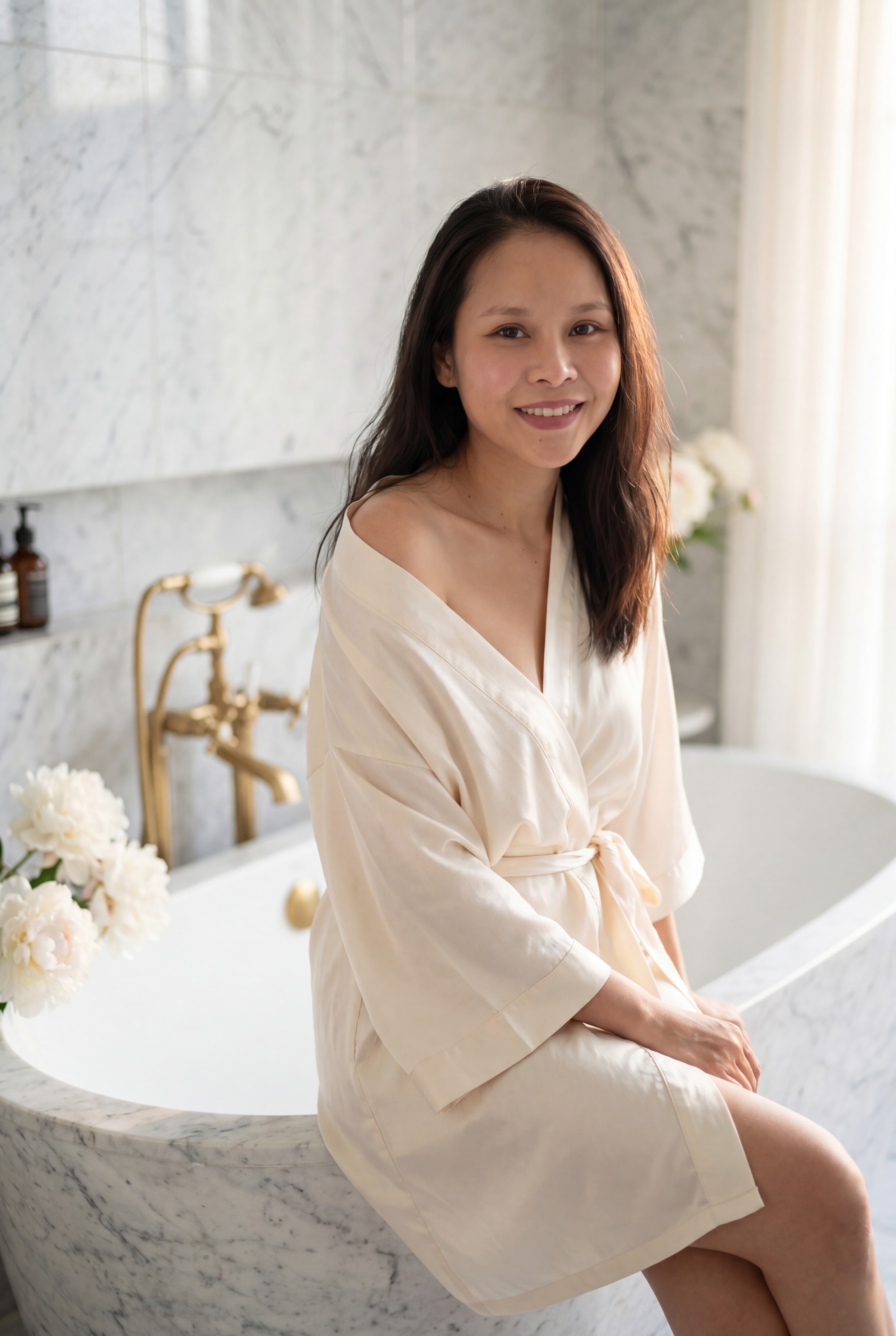 Edge of the tub